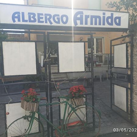 Hotel Armida Laigueglia Bagian luar foto